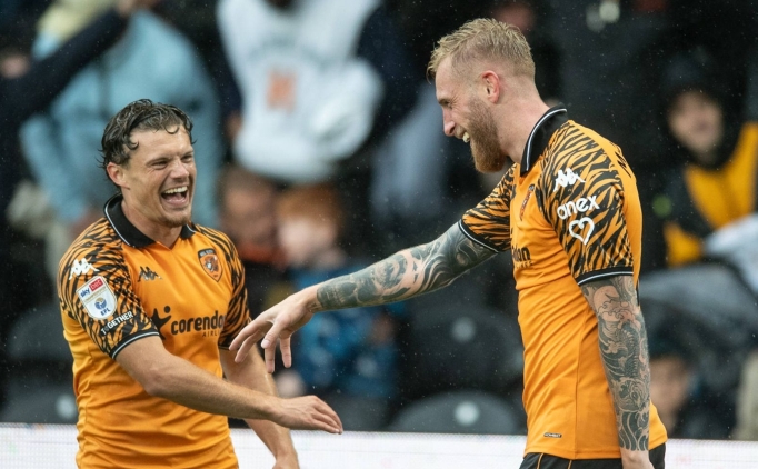 Hull City, evinde Southampton'� rahat ge�ti!