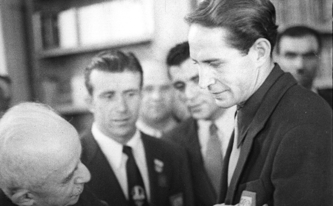 T�rkiye'ye atletizmde ilk olimpiyat madalyas�n� kazand�ran sporcu: Ruhi Sar�alp