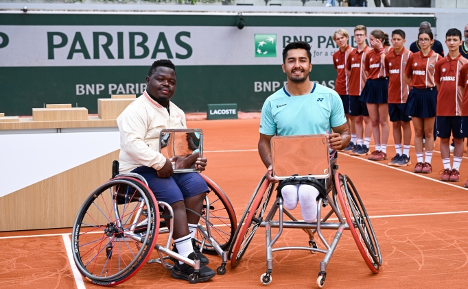 Milli Sporcumuz Ahmet Kaplan, Fransa A��k'ta �iftlerde ikinci oldu!