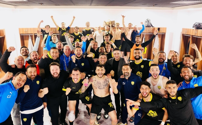 Alia�a Futbol, lider 52 Orduspor'u devirdi