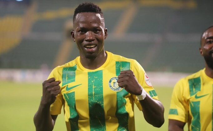 Sivasspor, Aly Malle'yi transfer etti