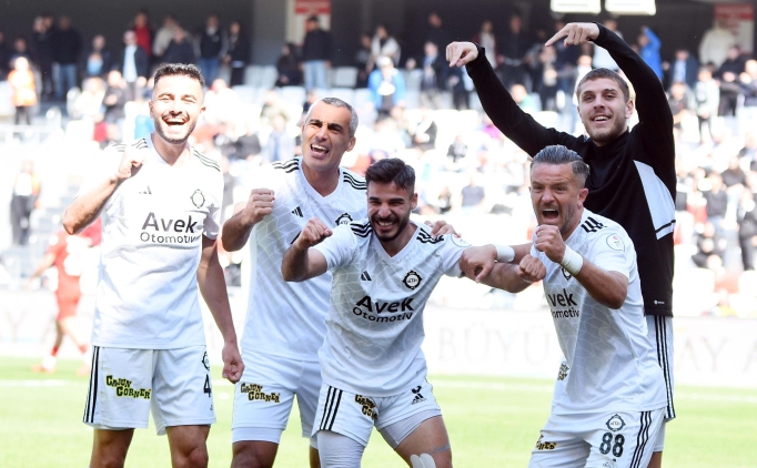 Altay, k�mede kalmak i�in kazanmak zorunda