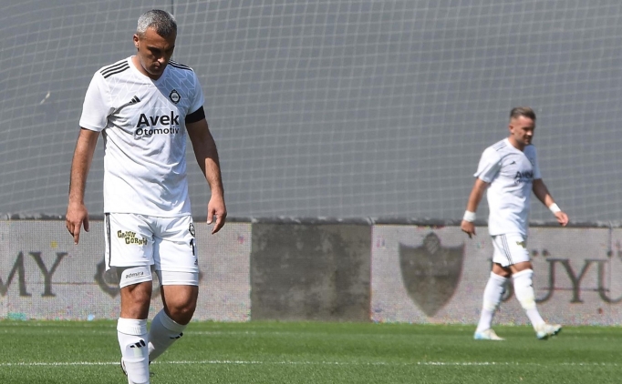 Altay'�n bor�lar� ba��na bela oldu