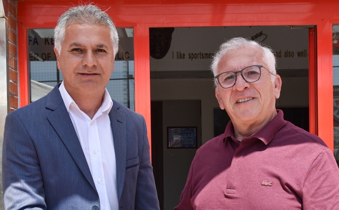 Alt�nordu'da Namet Ate� imzay� att�