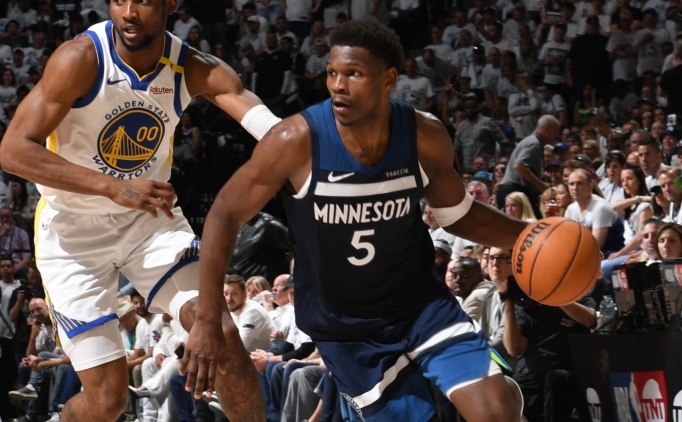 Edwards, Bat� finallerine y�kseli�i i�in: 'Hen�z hi�bir �ey ba�armad�k'