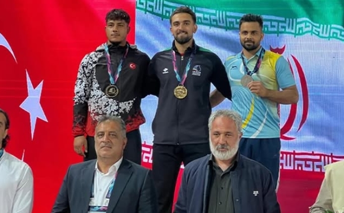Milli atletler, �ran'da 2 madalya kazand�