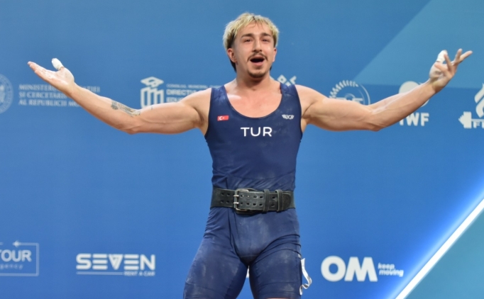 Yusuf Fehmi Gen�'ten Avrupa rekoruyla birlikte iki alt�n madalya