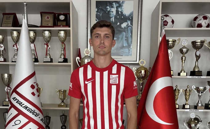 Ayval�kg�c� Belediyespor'dan iki takviye