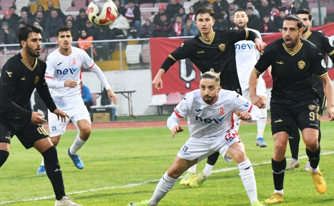 Bal�kesirspor evinde Bornova'ya tak�ld�