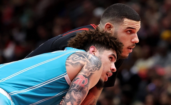 LaVar Ball'dan Clippers'a �a�r�: 'Ball karde�leri al�n, �ampiyonlu�u kazan�n'