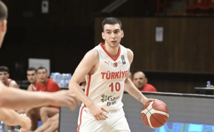 20 Ya� Alt� Erkek Milli Basketbol Tak�m�, Arnavutluk'u 91-43 yendi