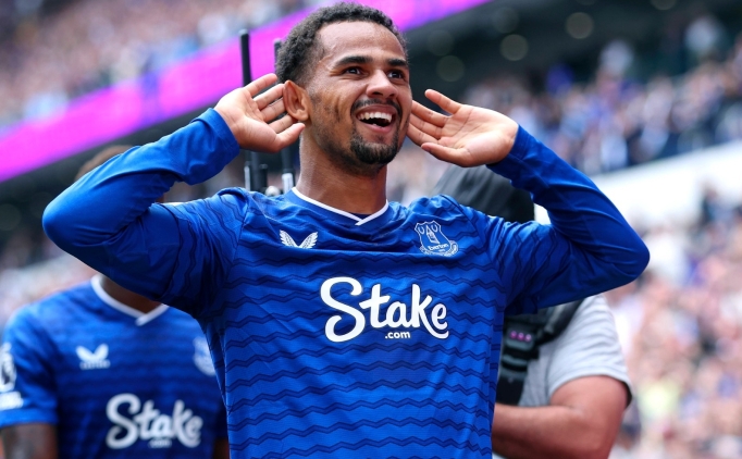 Goodison'da kapan��, Hill Dickinson'da a��l��: Ndiaye