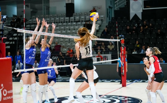 Be�ikta�'�n filede kabusu bitmedi! Evde bir kay�p daha