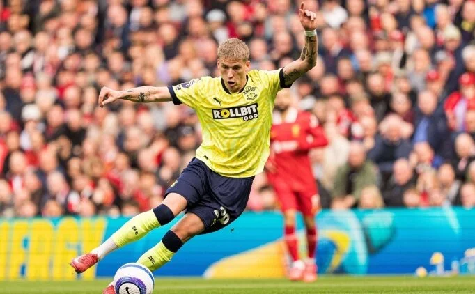 Trabzonspor'un yeni maestro aday�: Gronbaek