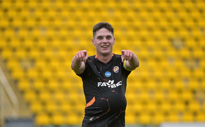 Trabzonspor, Bondarenko'yu kafaya takt�!