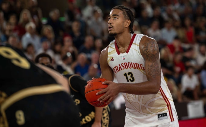 Anadolu Efes, Brice Dessert'i transfer etti