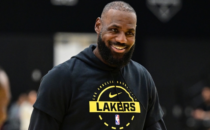 LeBron James'in bu sezonki dakika plan�: JJ Redick a��klad�