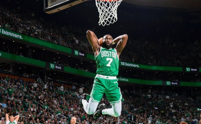 Brown ameliyat ge�irdi, kampa haz�r olacak