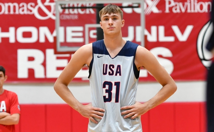 Cooper Flagg, Mavericks antrenman�nda b�y�ledi