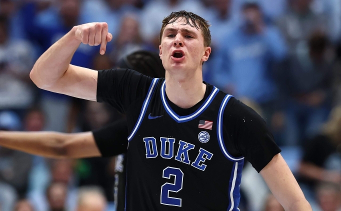 Flagg, 2025 NBA Draft�'n�n potansiyel 1 numaras� olmay� s�rd�r�yor