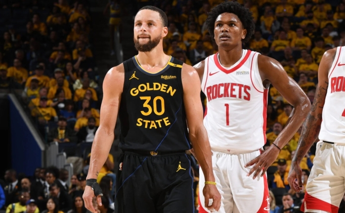 Perkins: 'Curry, GOAT tart��mas�na bir ad�m uzakl�kta'