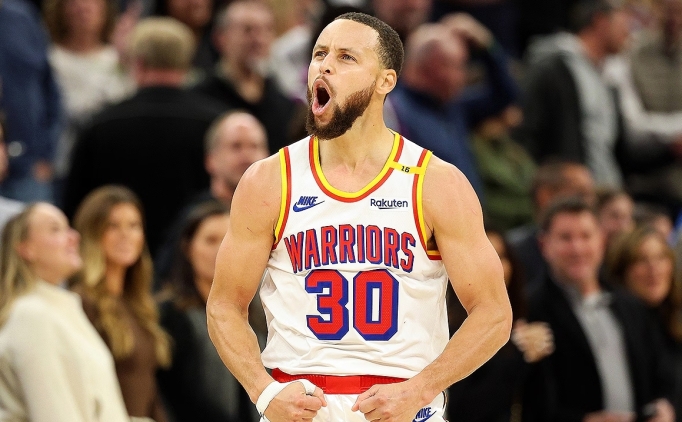 Curry: 'Warriors bitti demek iin erken, bunu daha nce de duymutuk'