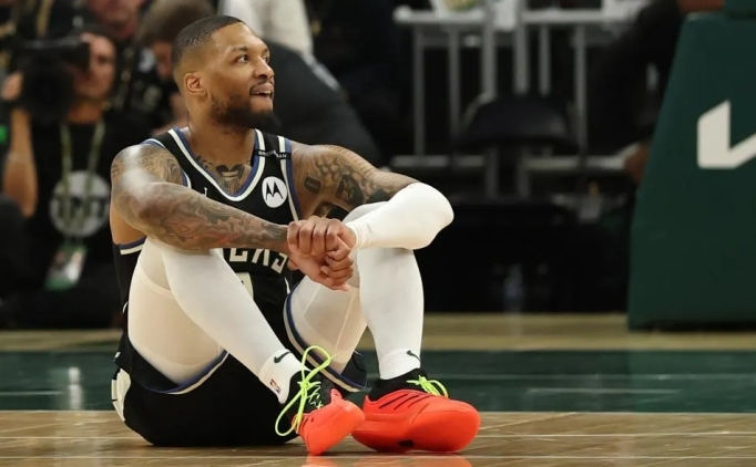 Lillard'�n a�il tendonunda y�rt�k ��phesi!