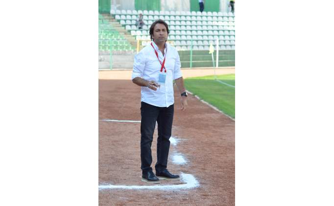 Denizli �dmanyurdu'nda ayr�l�k