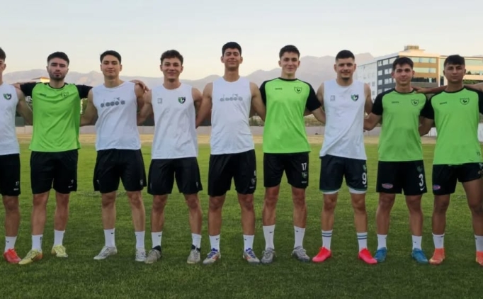 Denizlispor'a 12 puan silme cezas�!