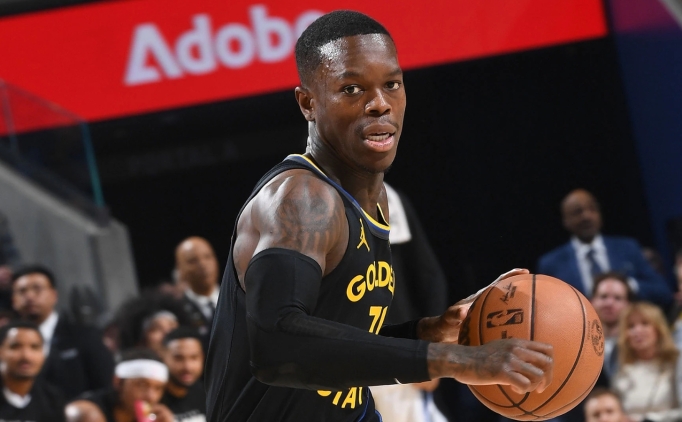 Bucks ekibi Schr�der, Jones ve Brogdon �zerinde yo�unla��yor