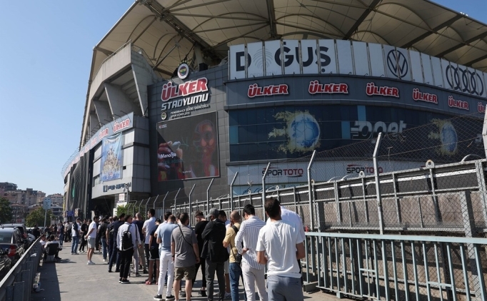 Fenerbah�e'de kombinelere yo�un ilgi!