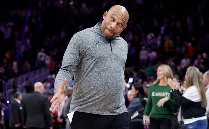 Milwaukee, Suns ve Knicks'in ilgisine ra�men Ham'i tutmaya kararl�