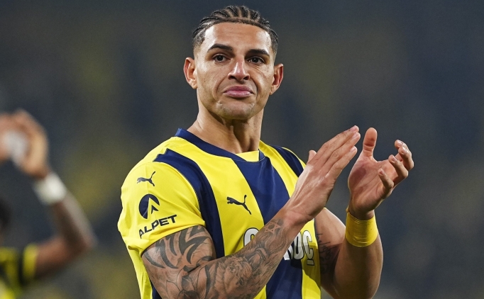 Fenerbah�e'de 4 ayr�l�k birden!