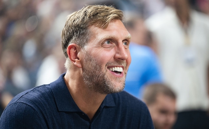 Nowitzki: 'Mavericks, Kyrie d�n�nce �ampiyonluk yar���nda olabilir'