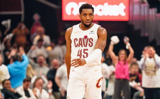 Mitchell'�n Pacers'a kar�� 5. ma� i�in durumu belirsiz