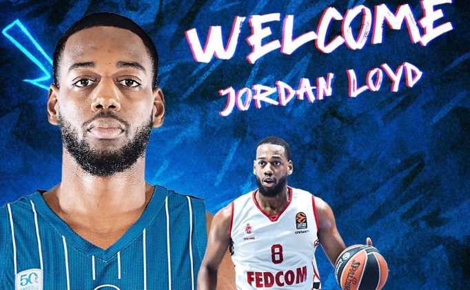 Anadolu Efes, Jordan Loyd'u kadrosuna katt�
