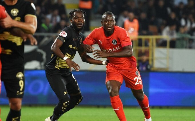 �orum FK, Manisa FK'y� 3 golle yendi!