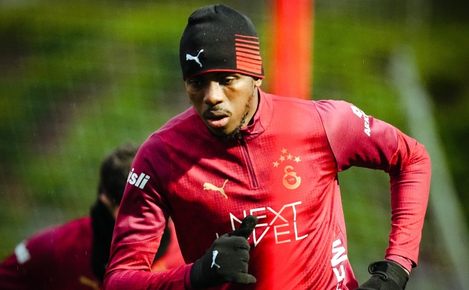 Galatasaray'a derbi �ncesi m�jde!