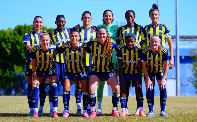 Fenerbah�e ArsaVev, Trabzonspor'u iki golle ge�ti!