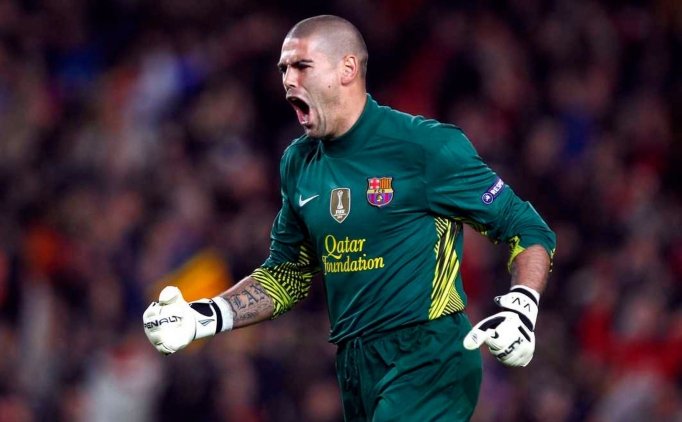 Victor Valdes, �spanya 4. Lig ekibinin ba��na ge�ti