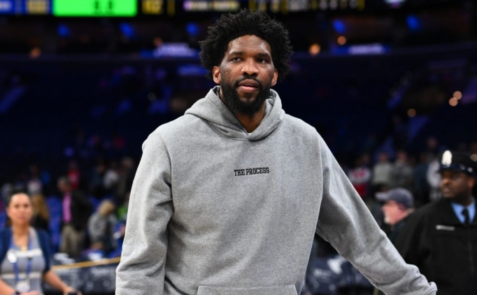 Embiid, sol dizine artroskopik cerrahi yapt�racak