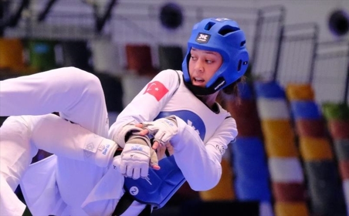 Milli tekvandocu Emine Gebakan, dnya ampiyonu oldu