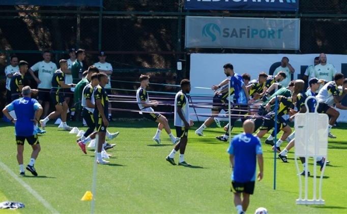 Fenerbah�e'de yeni sezon haz�rl�klar� devam ediyor