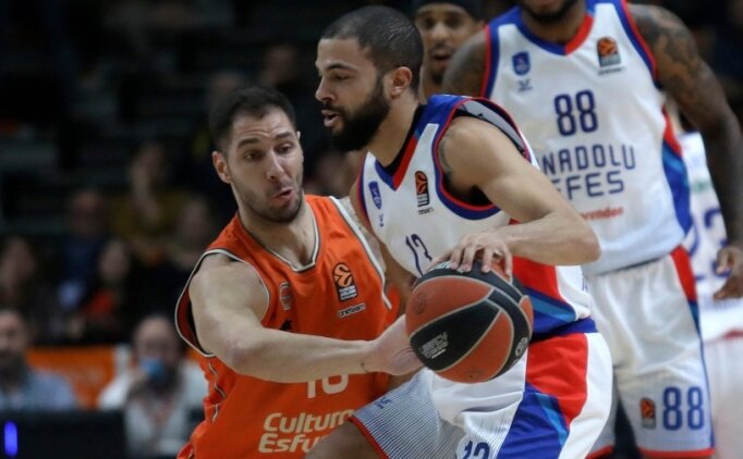 Valencia'n�n uzunu: 'Darius Thompson bize sakinlik ve olgunluk getirecek'