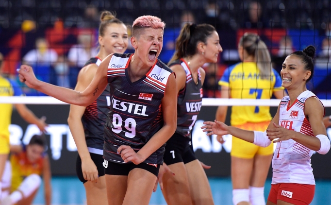 Ebrar Karakurt Eczac�ba��'na transfer oldu