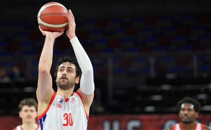 Bah�e�ehir Koleji Erkek Basketbol Tak�m�, Furkan Korkmaz ile yollar�n� ay�rd�