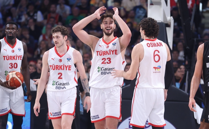 A Milli Erkek Basketbol Tak�m�, d�nya s�ralamas�nda 11. s�rada