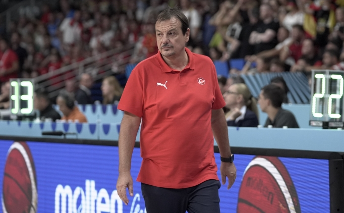 Ergin Ataman'dan FIBA'ya D�nya Kupas� ele�tirisi!