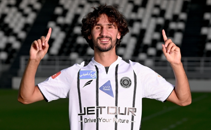 Milan'dan Suudi Arabistan'a gitti!