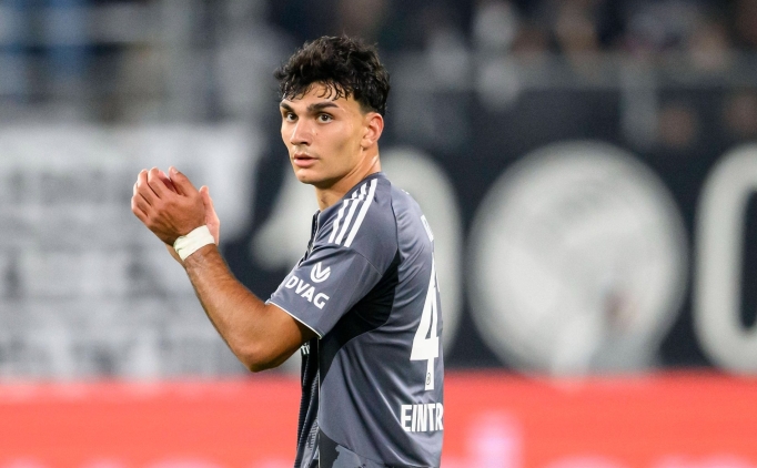 Almanya'da Can Uzun pimanl!